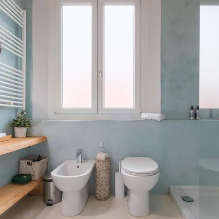 Elegance And Comfort In The Heart Of ボローニャ